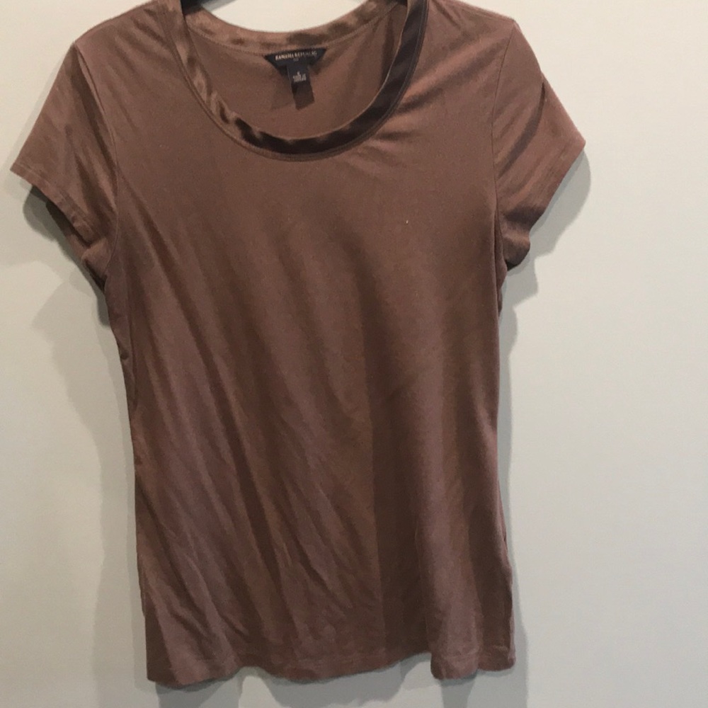 Banana Republic t shirt